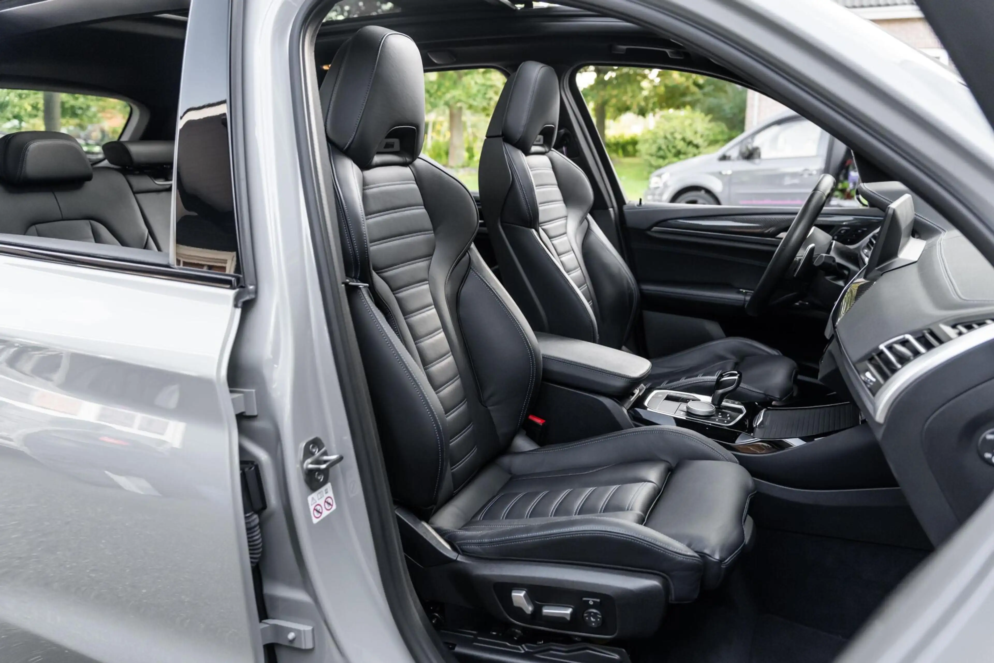 BMW X3 XDrive30e M-sport M Zetels Pano Carbon Laser Trekh — photo 18