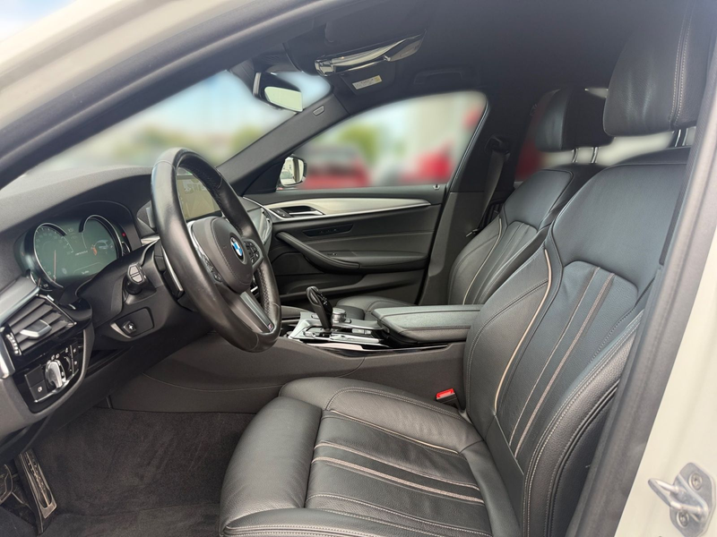BMW 550 5 Touring d xDrive — photo 7