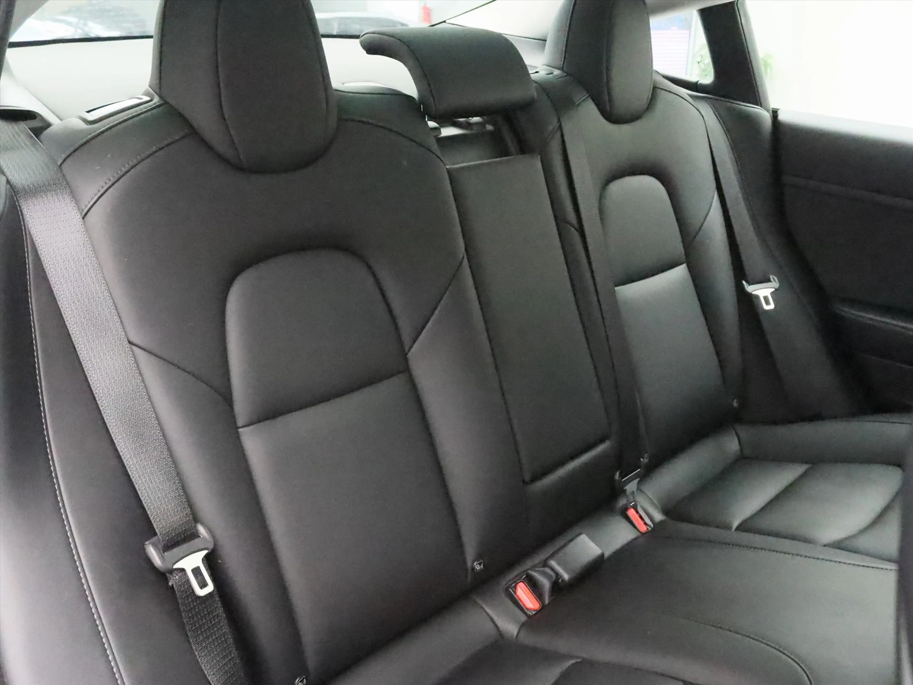 Tesla Model 3 Standard RWD Plus FACELIFT 90,4% SoH [ TREKHAAK+LF — photo 15
