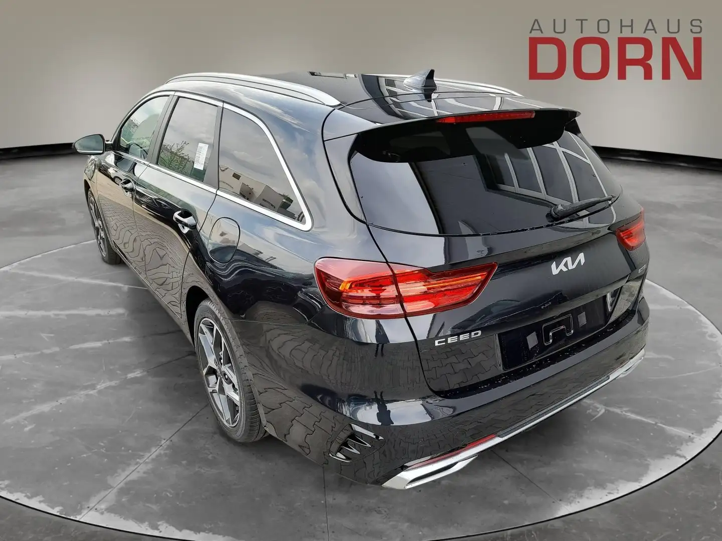 Kia Ceed SW / cee'd SW Platinum 1.6 PHEV DCT6 Performance-Paket uvm. Schwarz - 2