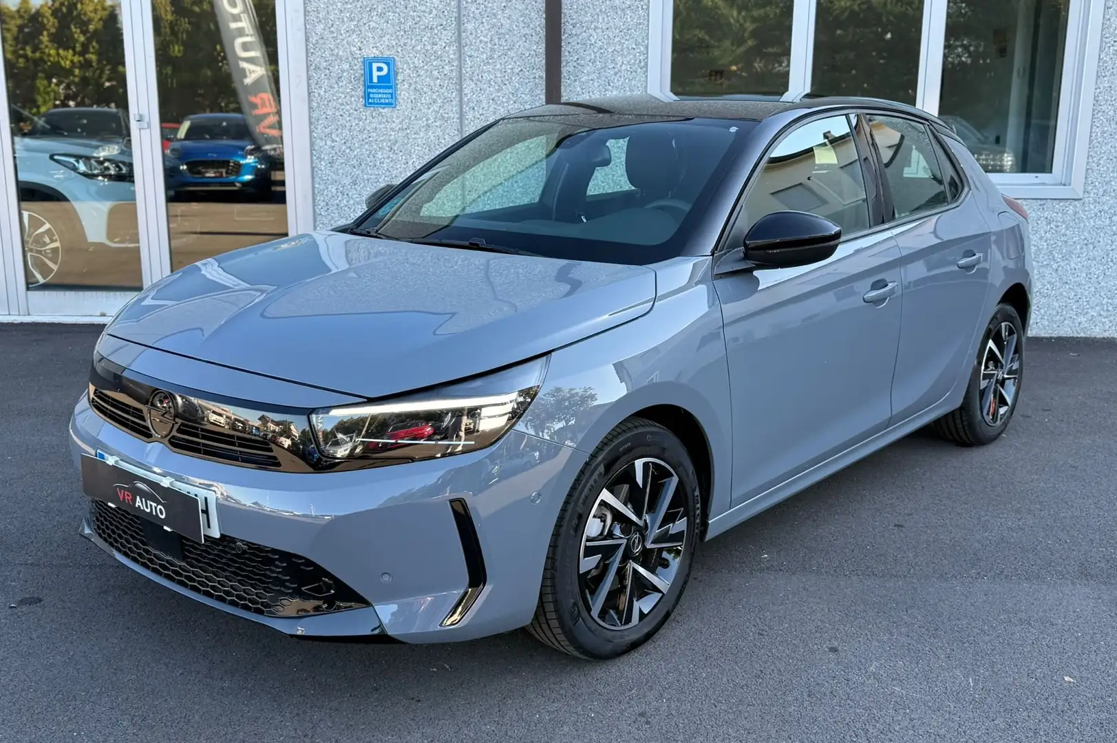 Opel Corsa 1.2 GS s&s 100cv FULL OPTIONAL / PROMO FIN Gris - 1