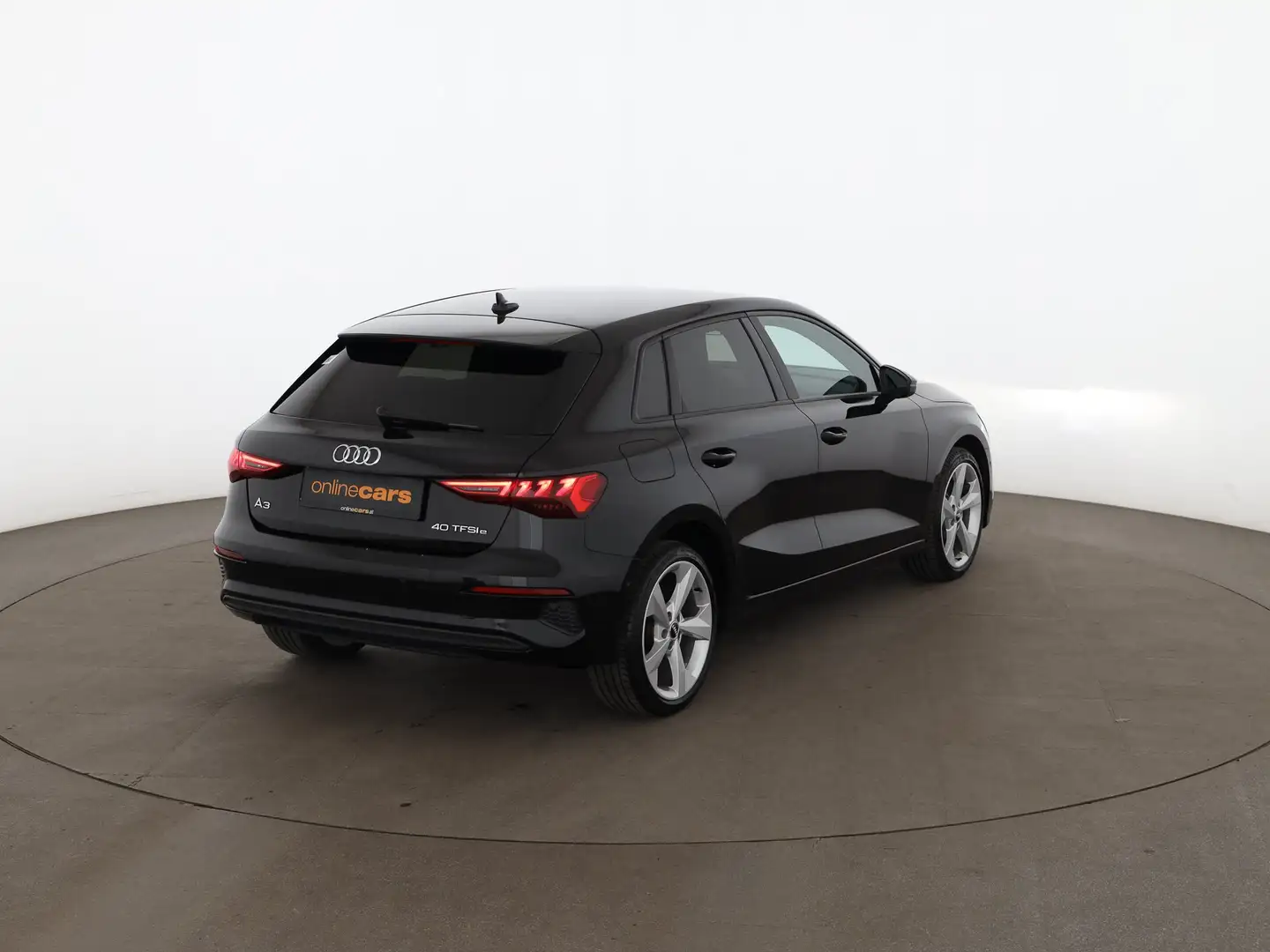 Audi A3 SB 40 TFSI e Aut LED NAVI SITZHZG ASSIST PDC Schwarz - 2
