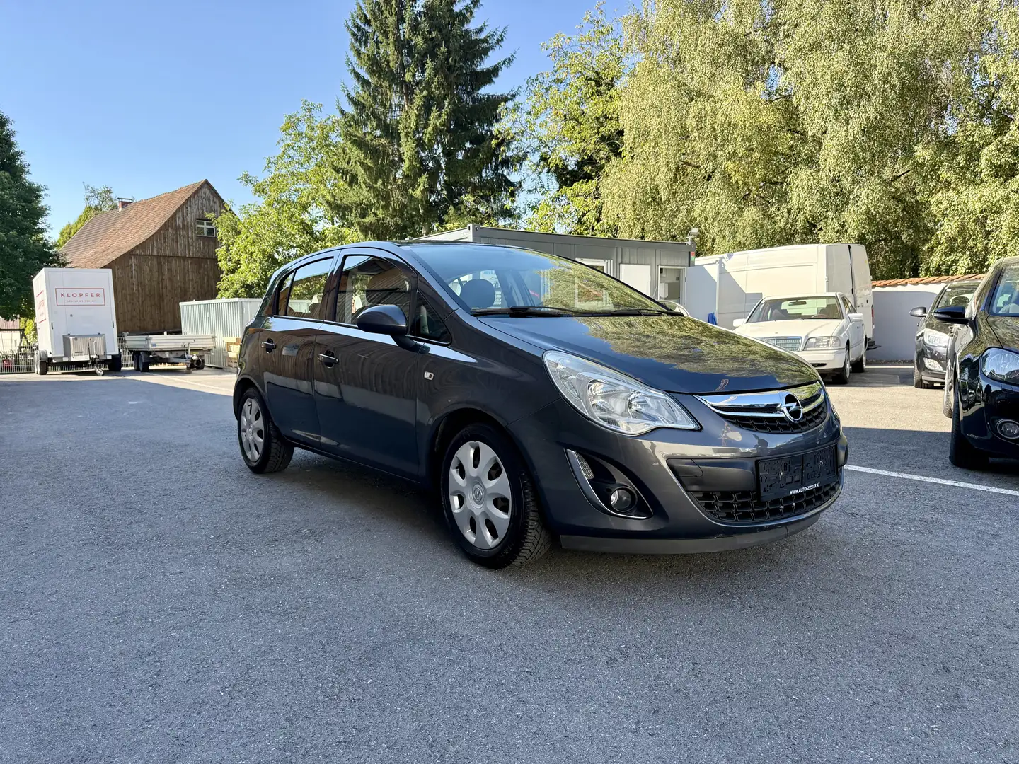 Opel Corsa 1,3 Diesel /Satellite Grau - 1