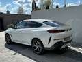 BMW X6 M M50i Weiß - thumbnail 3