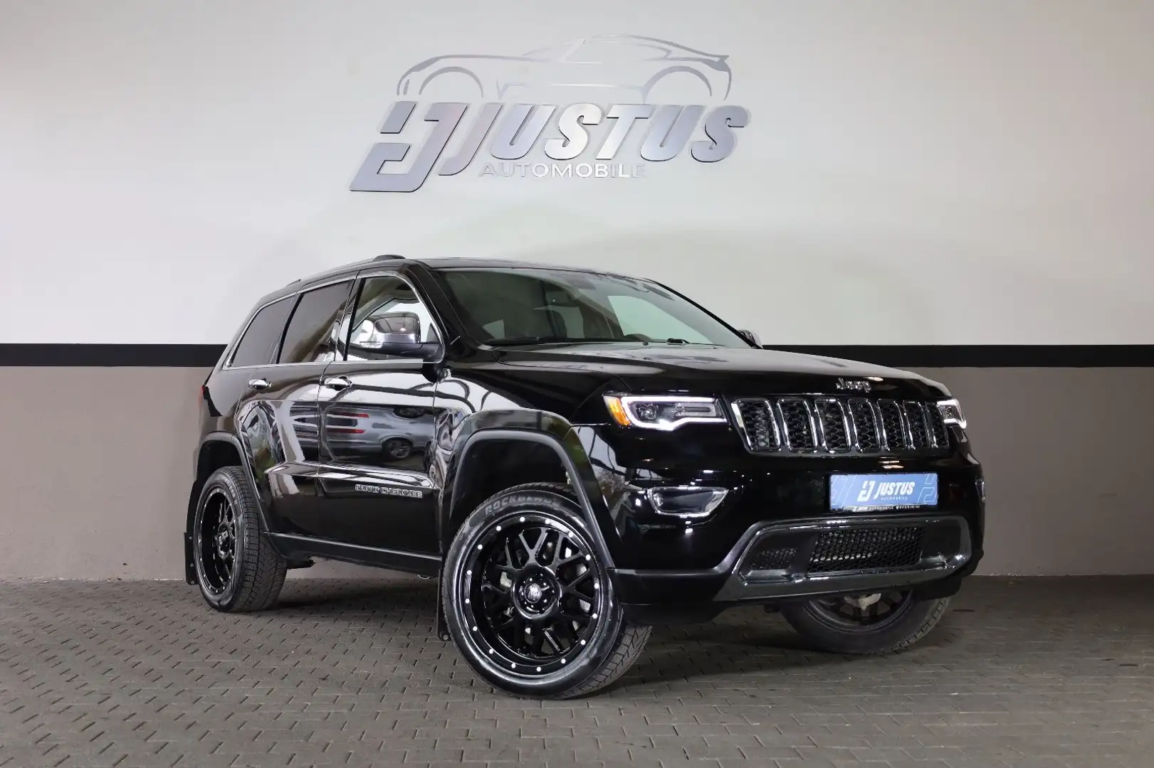 Jeep Grand Cherokee 5.7 V8 Limited/BRCGAS/PANO/R20 Negru - 1