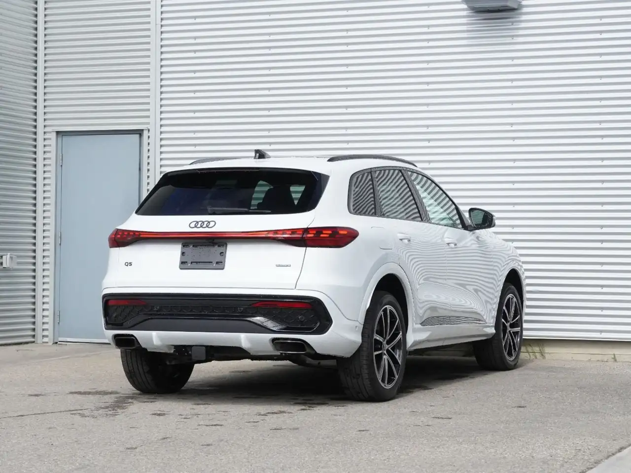 Audi Q5 снимка Audi Q5