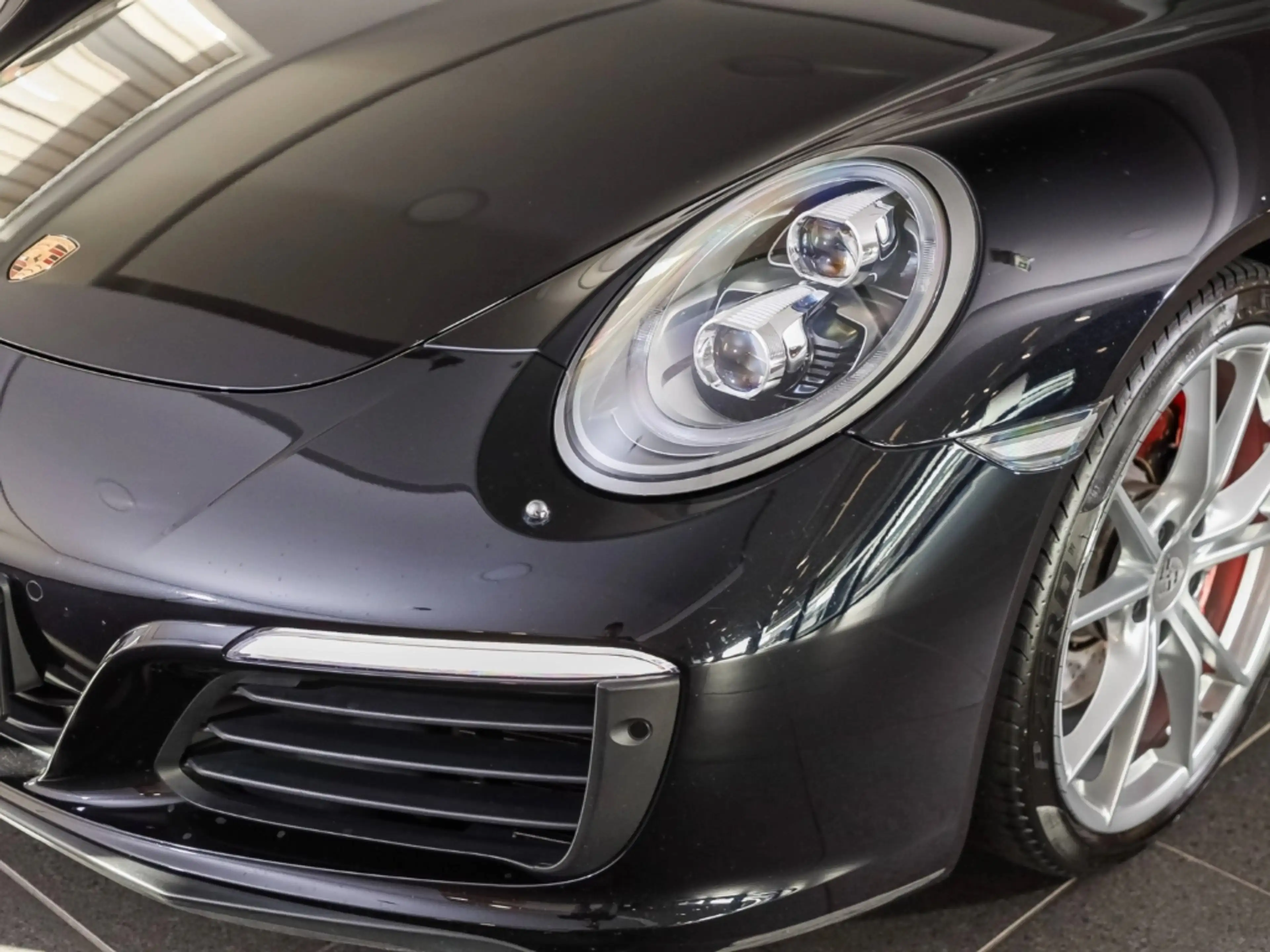 Porsche 991 -2 (911) Targa 4S — photo 9