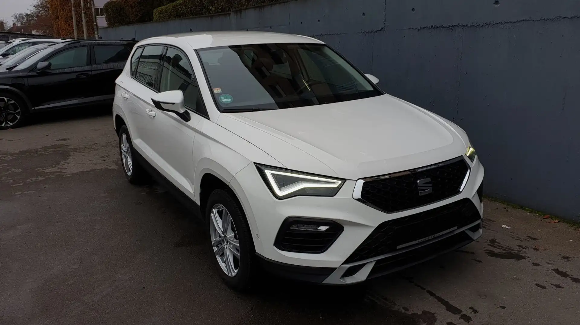 SEAT Ateca 2.0 TDI Style DSG Navi+/ACC/K-less/Bing Weiß - 2