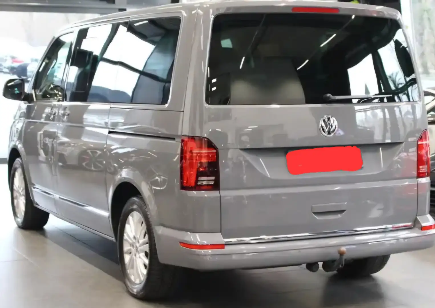 Volkswagen T6.1 Multivan Multivan Generation Six FWD Gris - 2