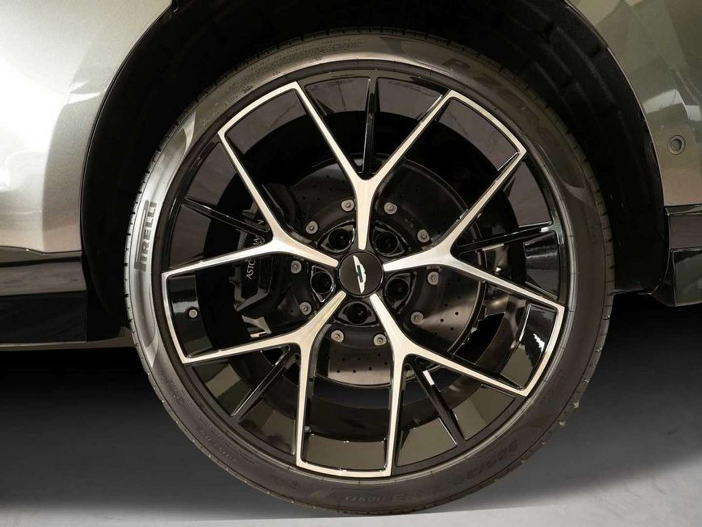 Aston Martin DBX 707 MY 2025 -  - Joinsteer - #5