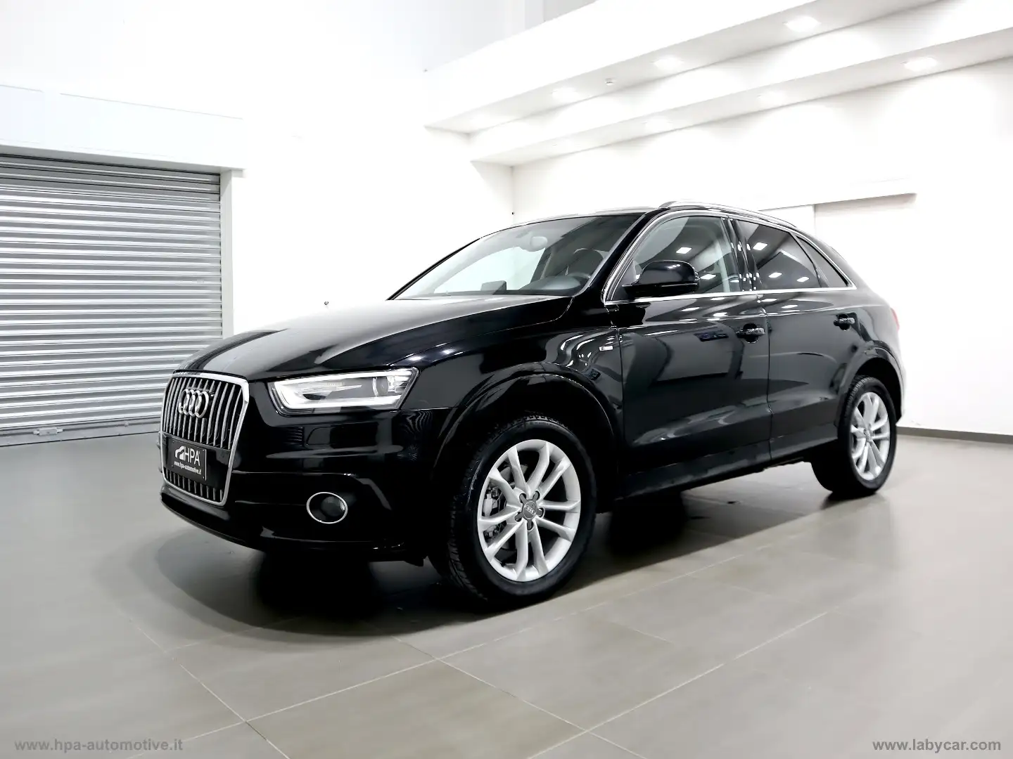 Audi Q3 2.0 TDI S-LINE LED BI XENON KEYLESS CERCHI 18 Nero - 1