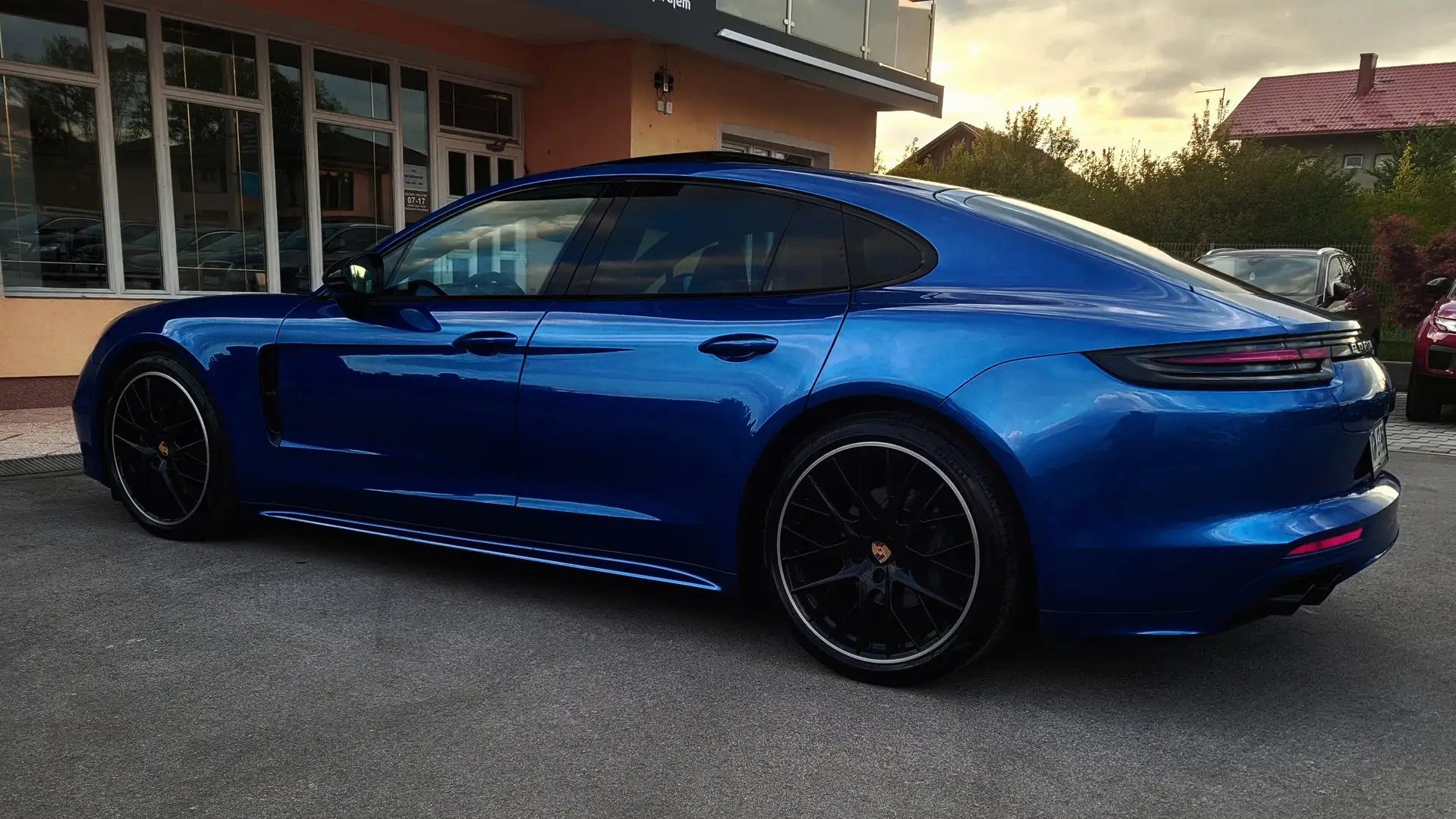 Porsche Panamera 4S Aut. Diesel Blau - 2