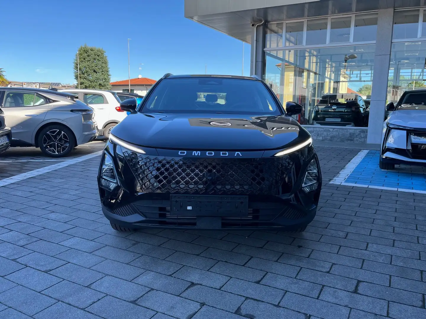 Omoda 5 1.6 TGDi GPL 147cv DCT7 PREMIUM Nero - 2