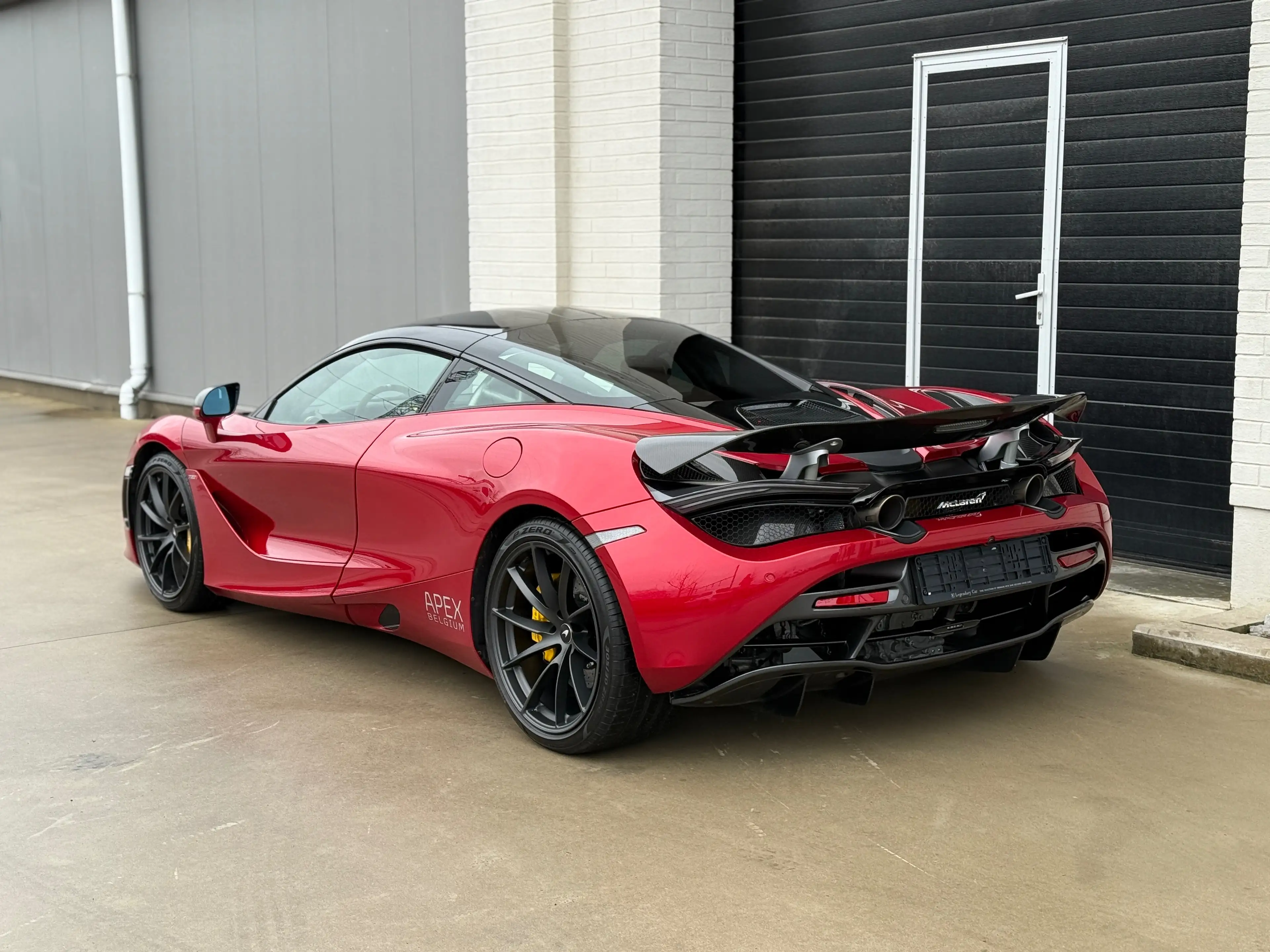 McLaren 720S Performance " MSO - 1 of 15 APEX BELGIUM " — photo 13