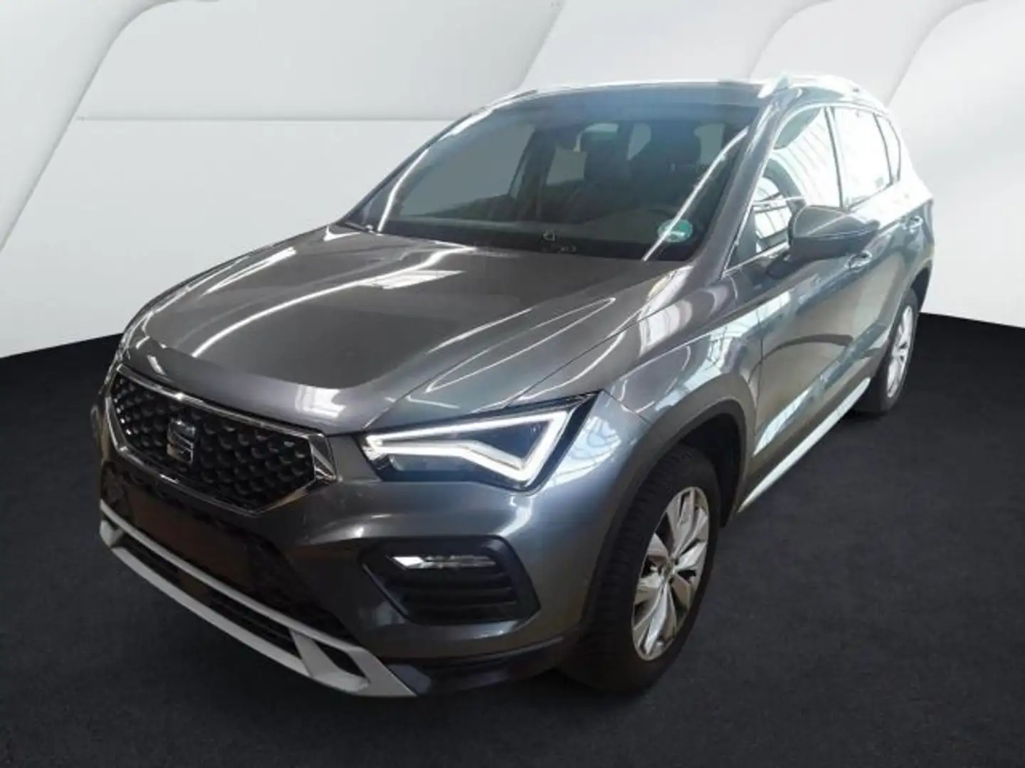 SEAT Ateca 1.5 TSI DSG XPERIENCE LED+NAVI+APP+ACC+SHZ Grau - 2