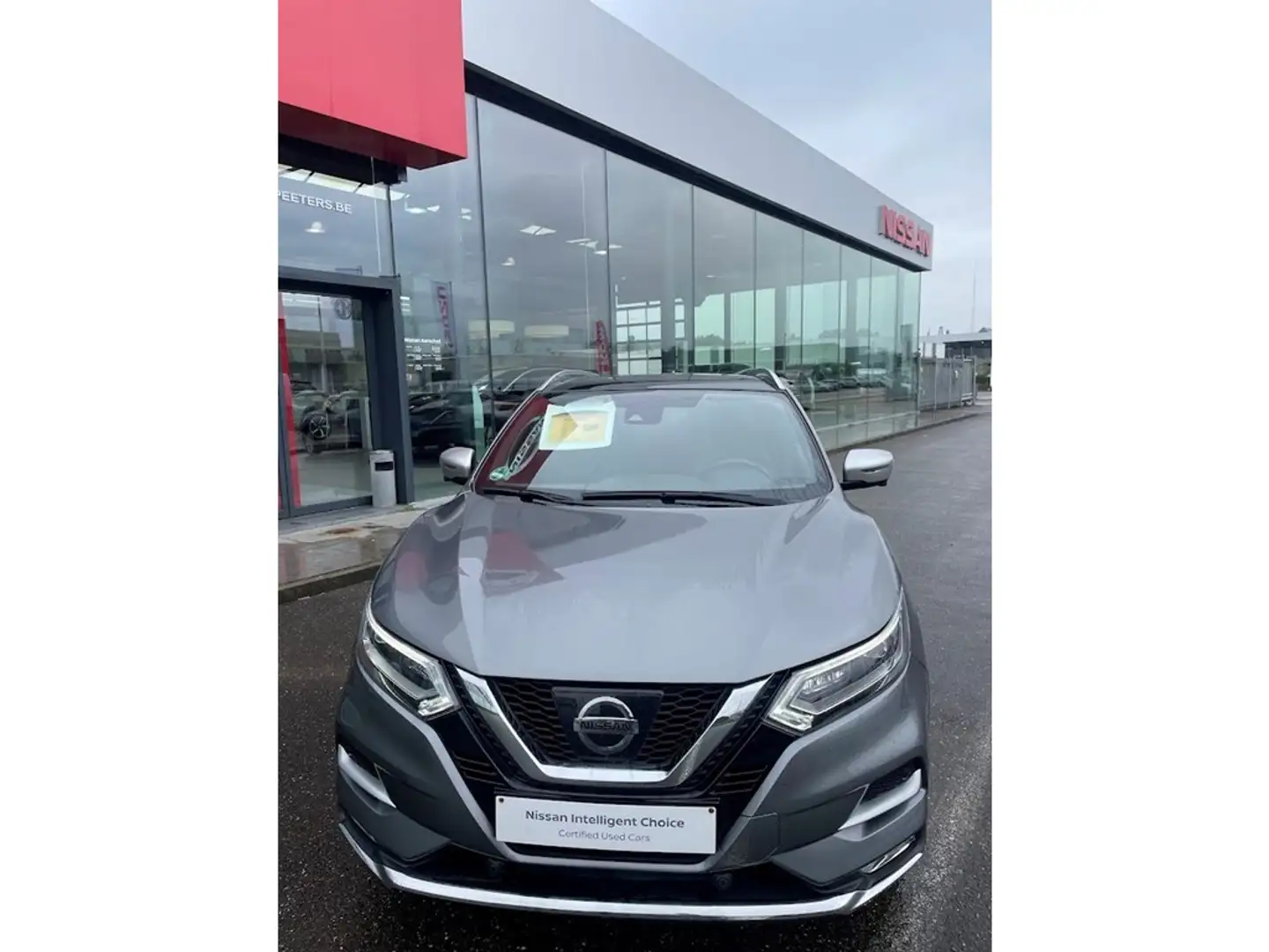 Nissan Qashqai Tekna Plus Grau - 2