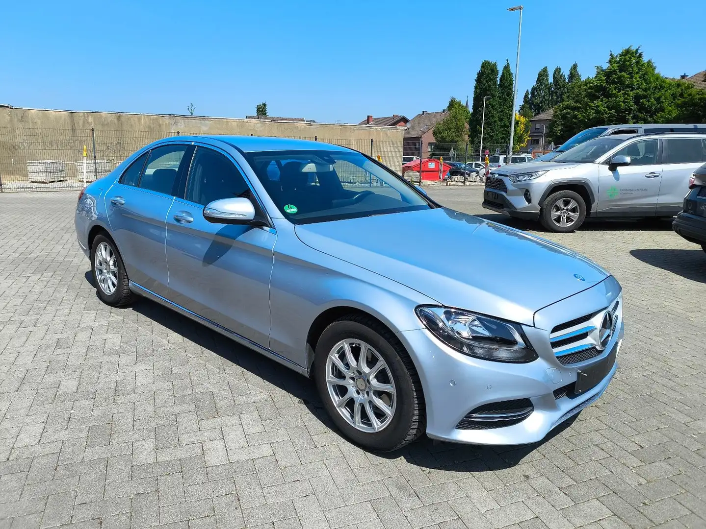 Mercedes-Benz C 180 AHK,KLIMA,NAVI,SITZHEIZUNG,TEMPOMAT Zilver - 1