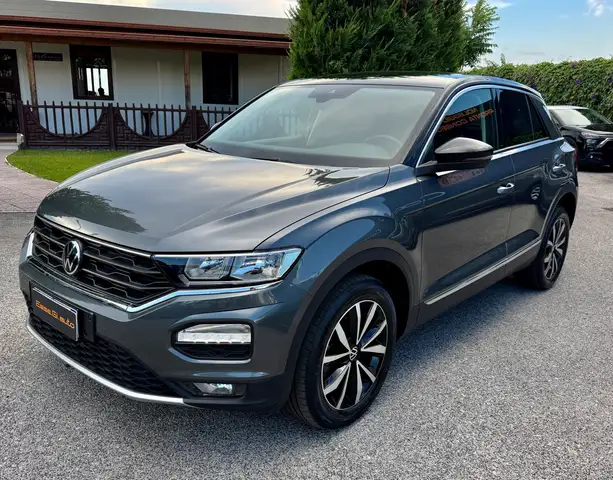 Volkswagen T-Roc Style **POSS.PACK MEDIA** VED.NOTE