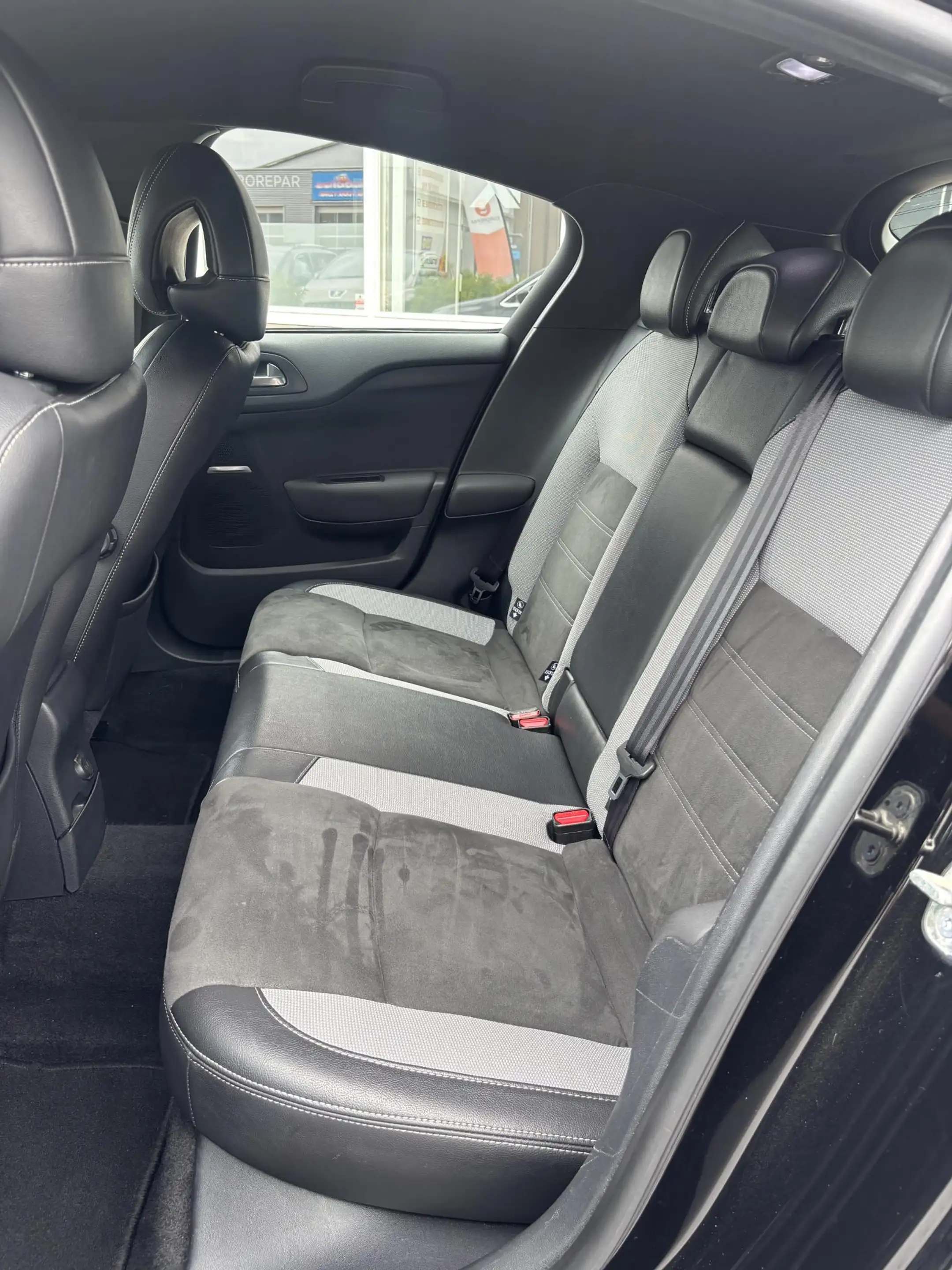 DS Automobiles DS 4 1.2 PureTech Business |dealer Onderhouden!|Achteru — photo 5
