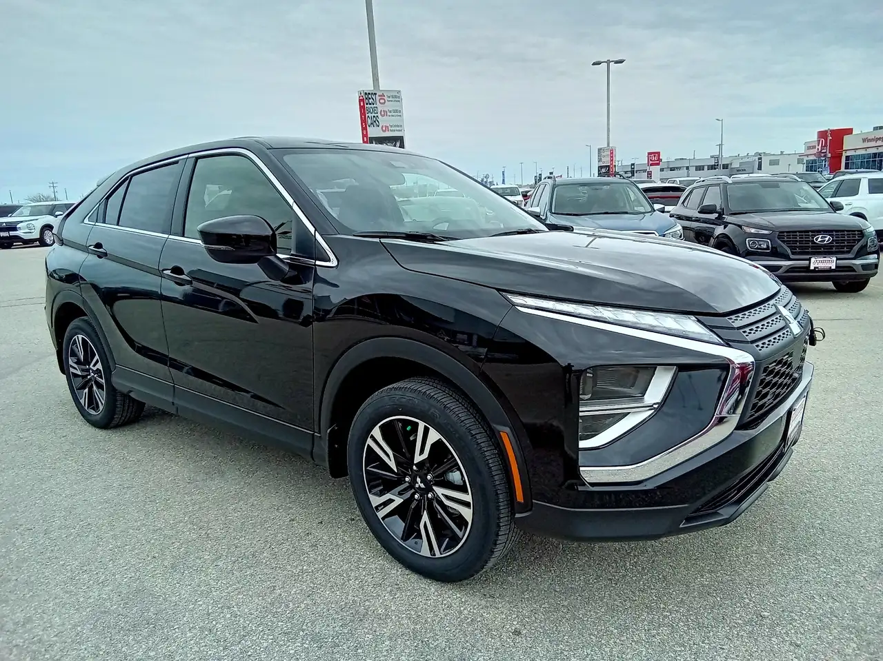 Mitsubishi Eclipse Cross снимка Mitsubishi Eclipse Cross