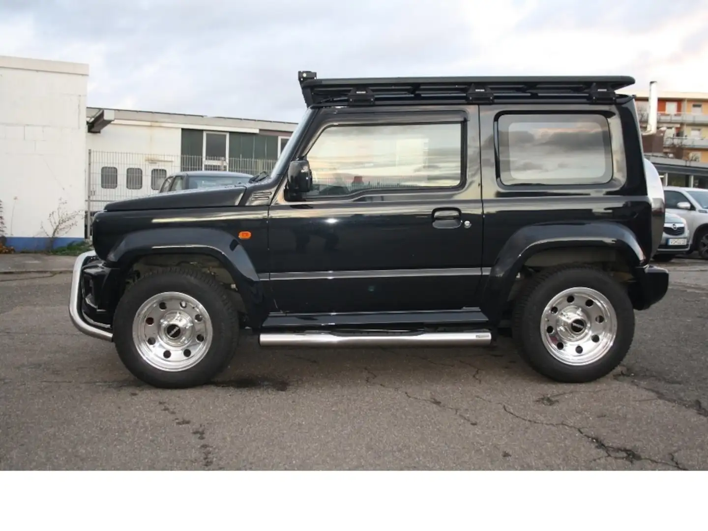 Suzuki Jimny Exclusive Editionsmodell Zwart - 2