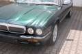 Jaguar Daimler Super V8 Langversion  2 Jahre Garantie Green - thumbnail 4