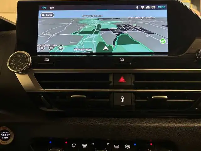 Citroen C4 view 18