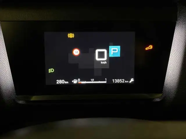 Citroen C4 view 12