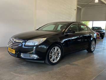 1.6T 180PK Edition Trekhaak NL-auto