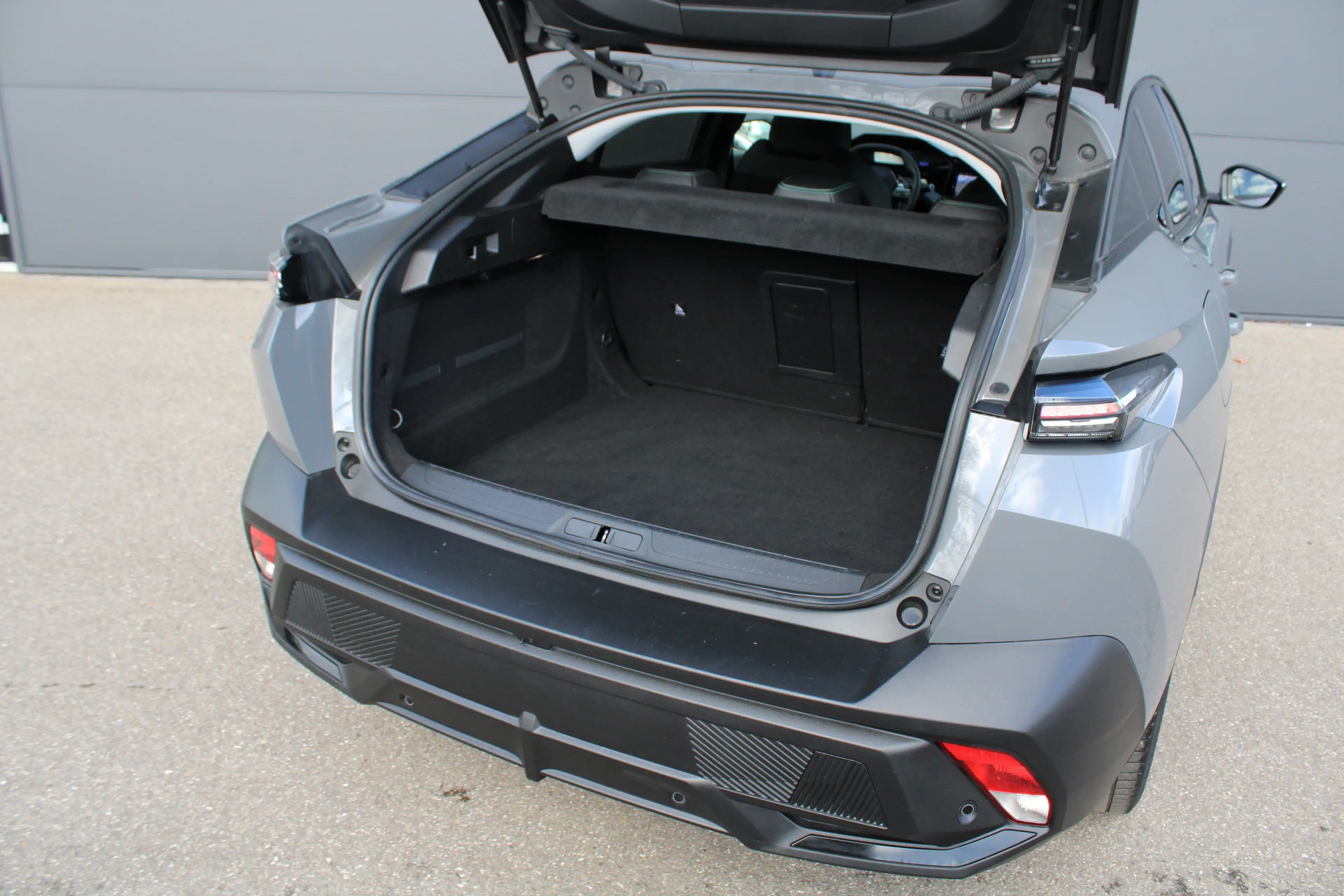 Peugeot 408 1.2 Hybrid 145 e-DCS6 Allure | Automaat | Navigati — photo 10