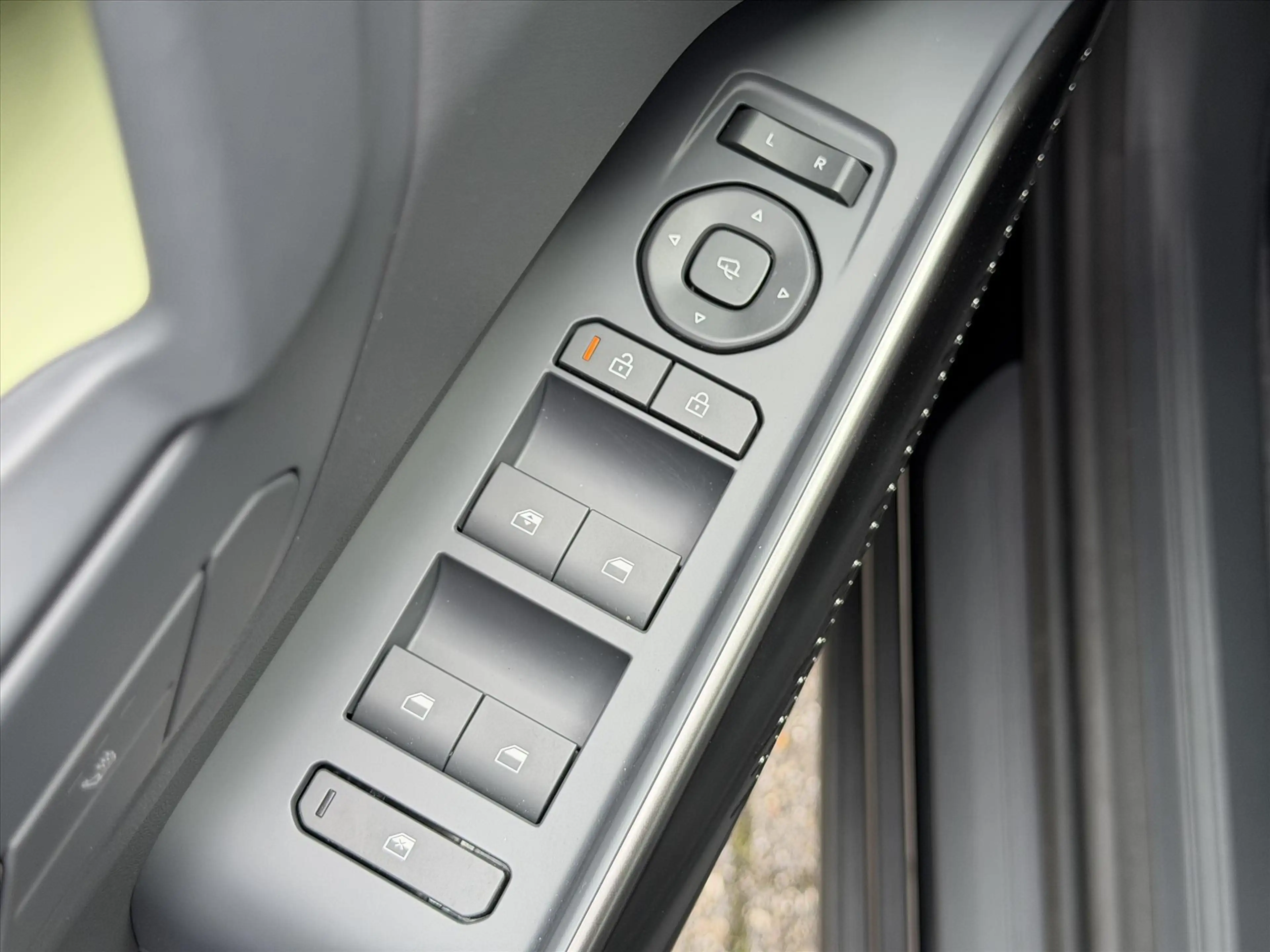 Kia EV2 42,2 kWh 147pk (5-zits) Air I Black Edition Pack — photo 18