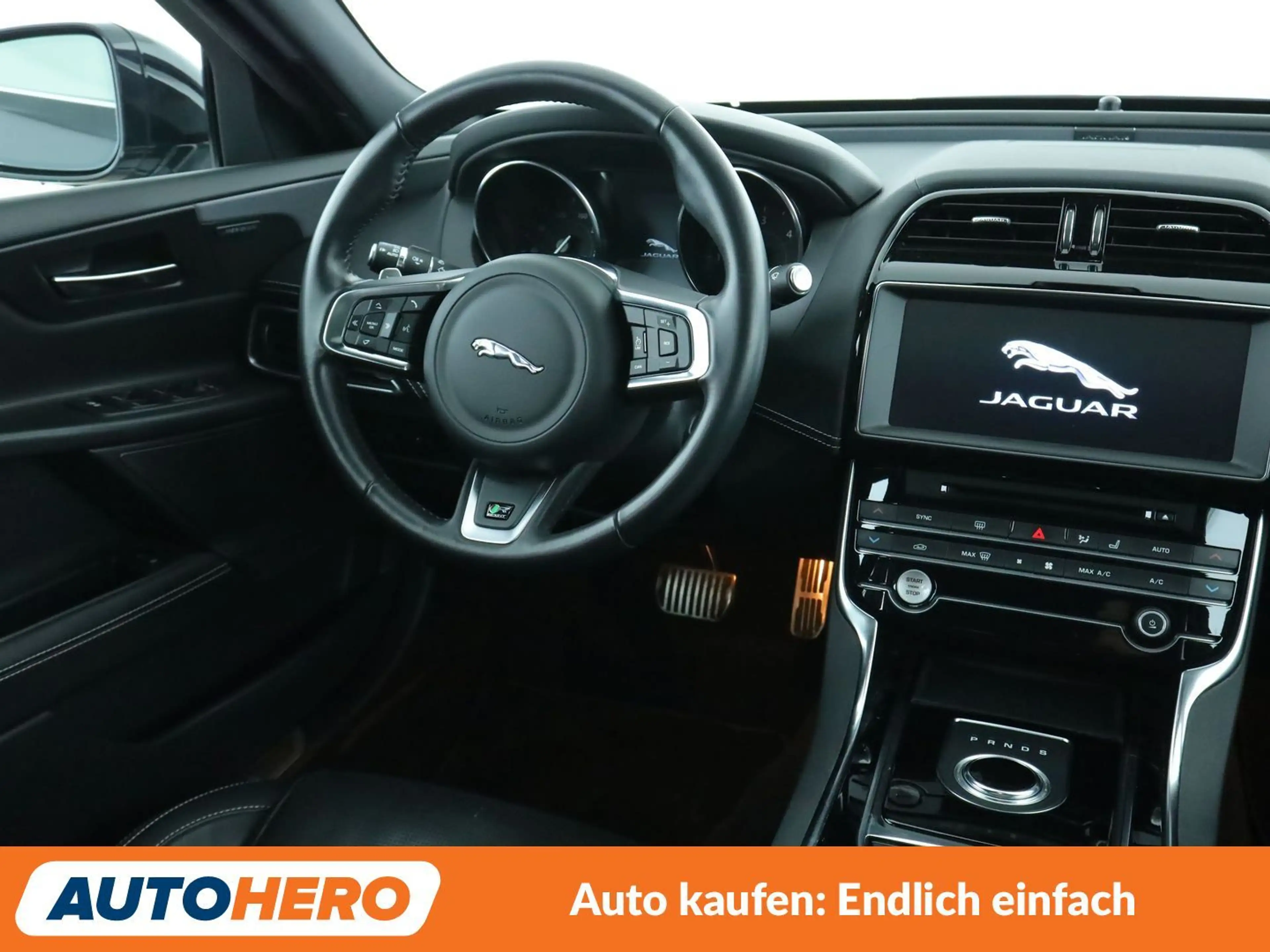 Jaguar XE 25d R-Sport AWD Aut*NAVI*XENON*TEMPO*CAM*PDC*SHZ* — photo 13