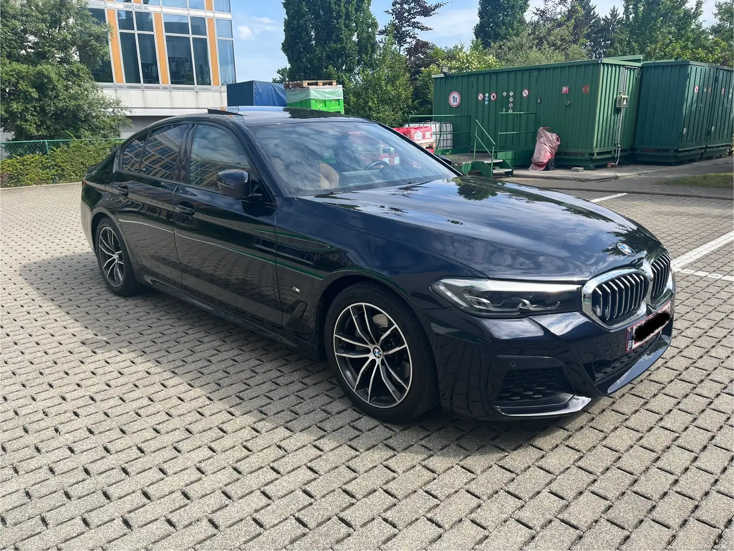 BMW 520 Mild Hybrid Xdrive Bleu - 1