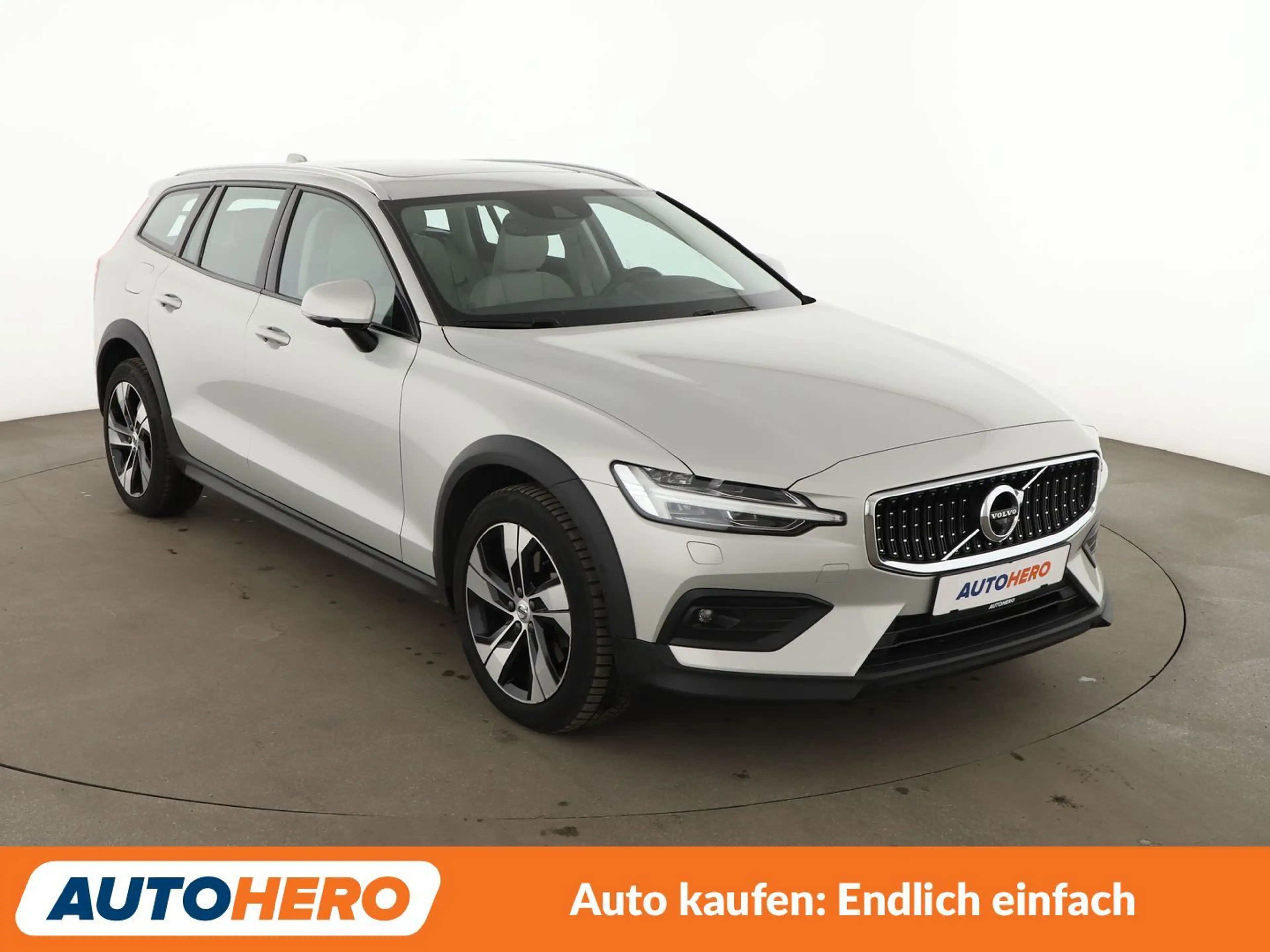 Volvo V60 Cross Country 2.0 B4 Mild-Hybrid Pro AWD Aut*NAVI*LED*TEMPO*CAM* — photo 8