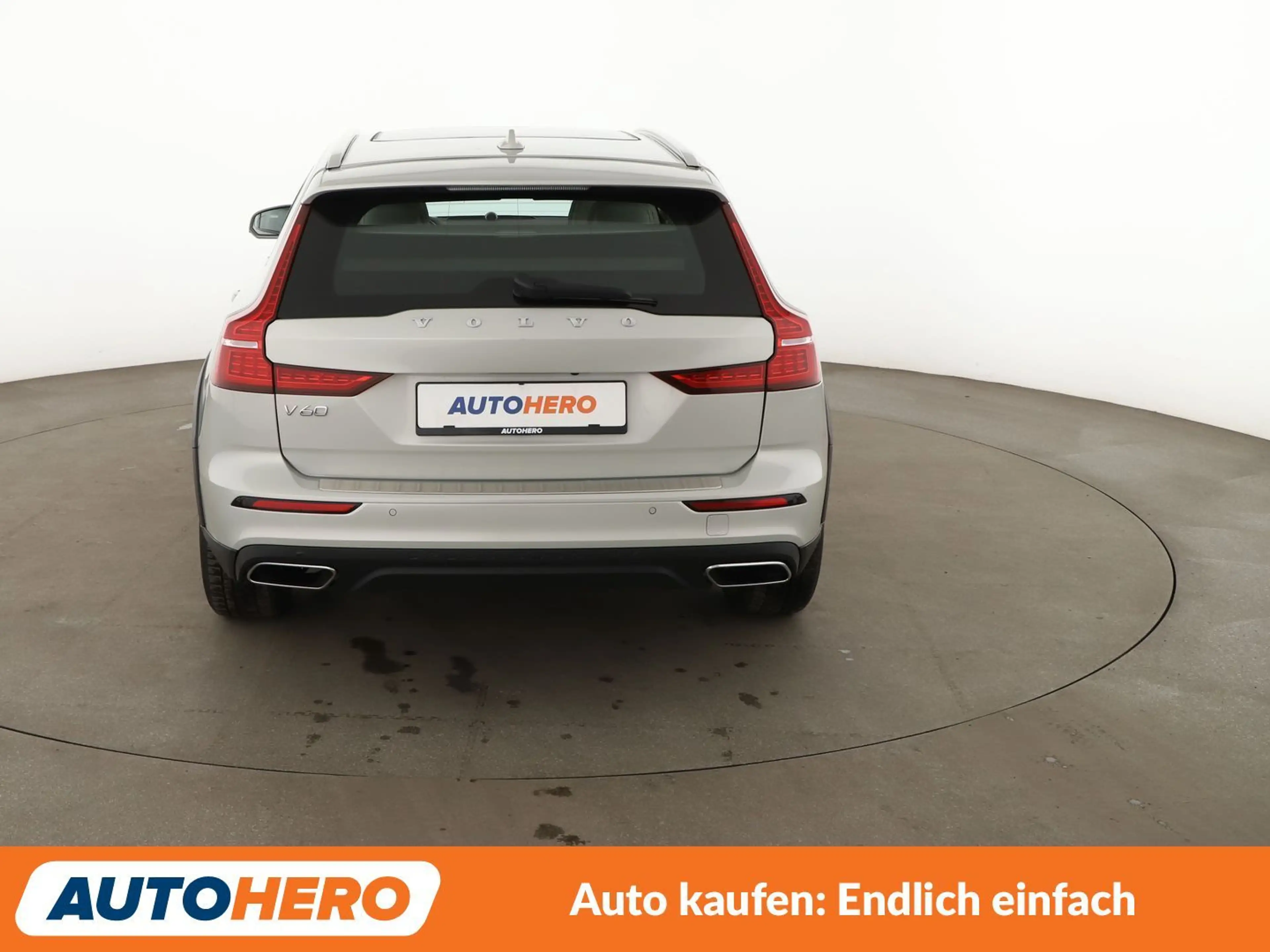 Volvo V60 Cross Country 2.0 B4 Mild-Hybrid Pro AWD Aut*NAVI*LED*TEMPO*CAM* — photo 5