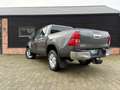 Toyota Hilux 2.4 D - 5 Persoons - Marge - Automaat - 3500kg Gris - thumbnail 3