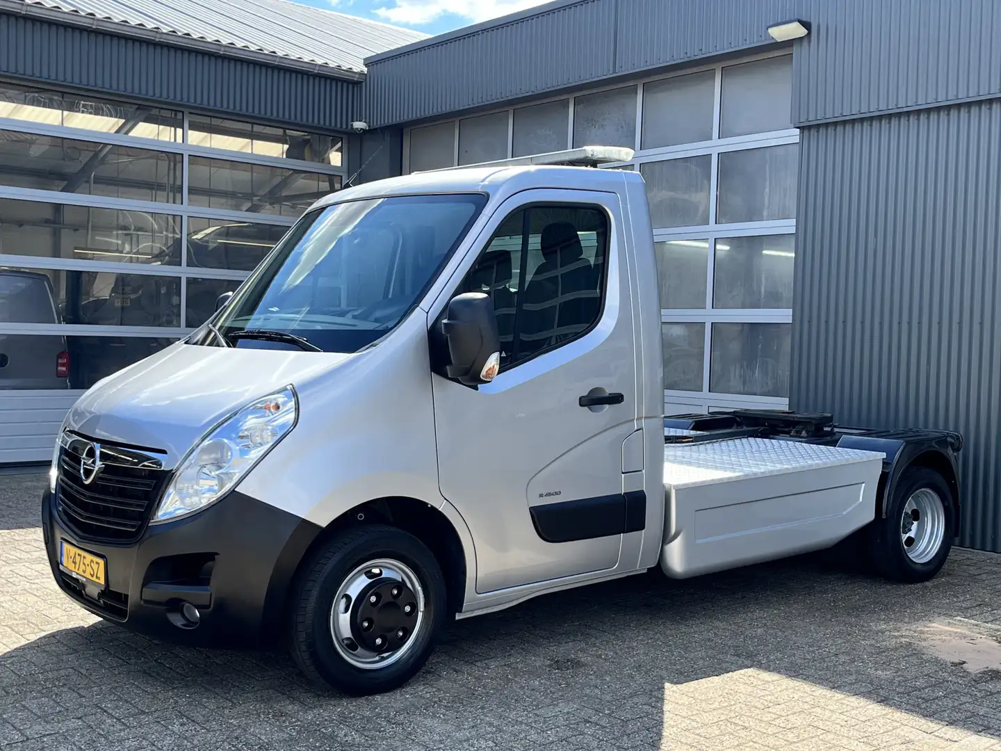 Opel Movano 2.3 CDTI BiTurbo L2 BE-Trekker 8300kg totaalgewich Grijs - 2