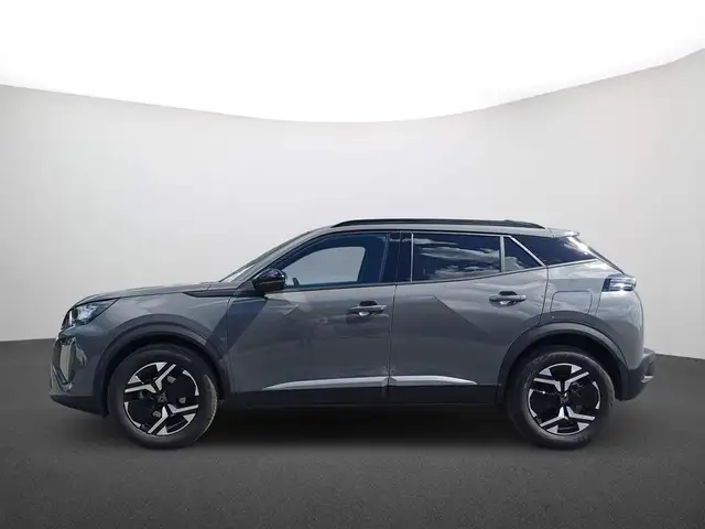 Peugeot 2008 view 4