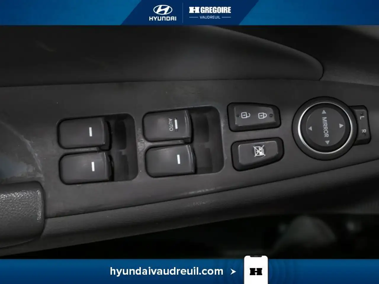 Hyundai SONATA снимка Hyundai SONATA