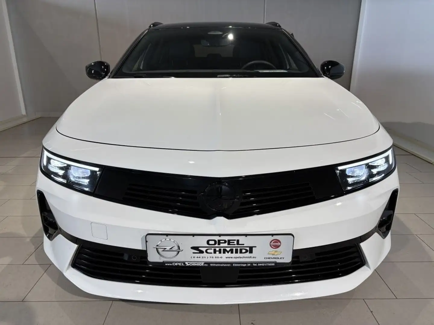 Opel Astra Sports Tourer 1.2 Turbo Automatik GS (L) Weiß - 2