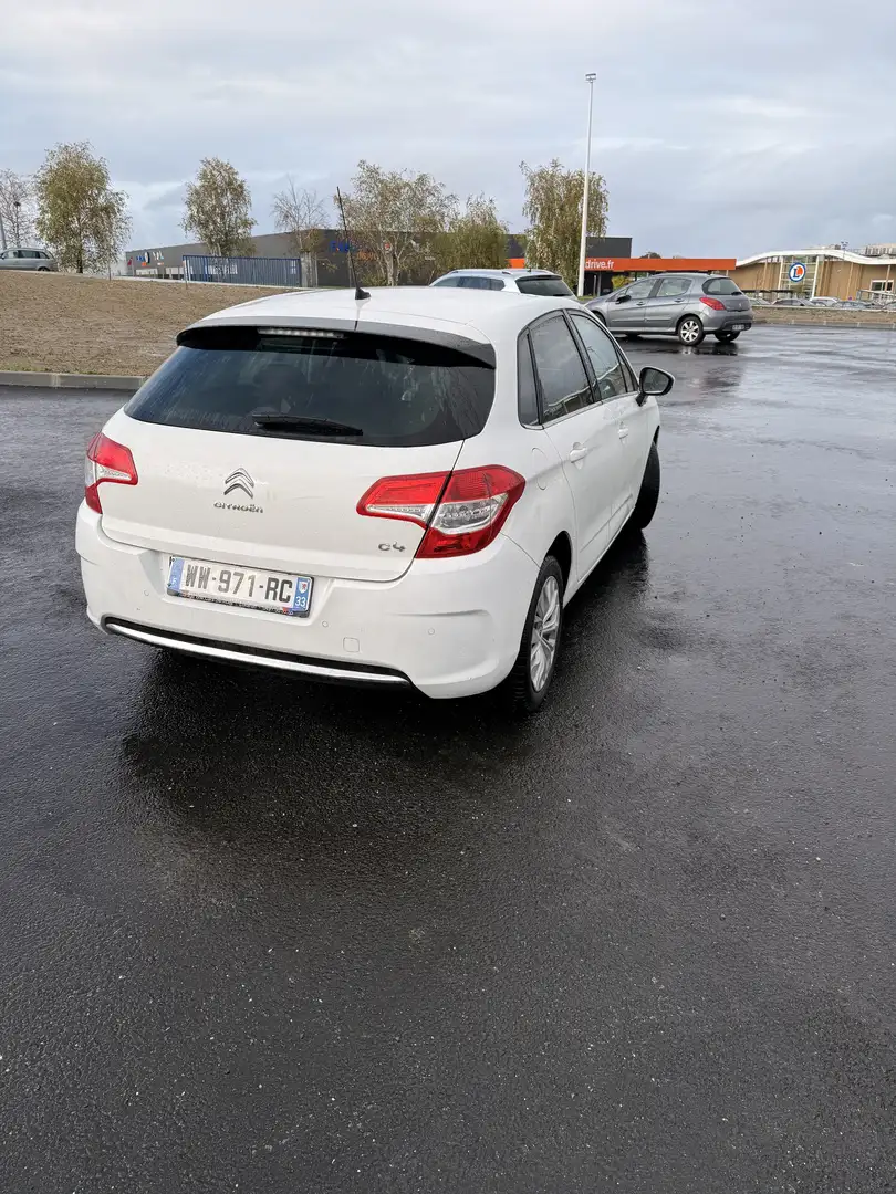 Citroen C4 VTi 95 Attraction - 2