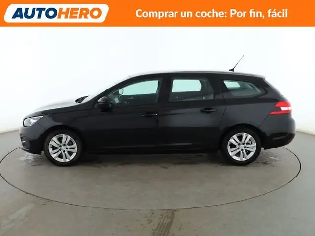 Peugeot 308 view 3
