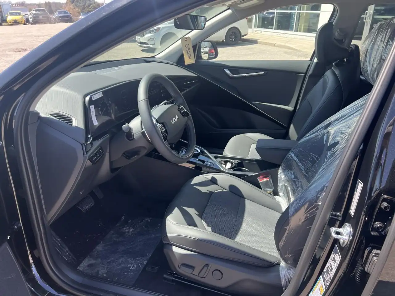 Kia Niro снимка Kia Niro