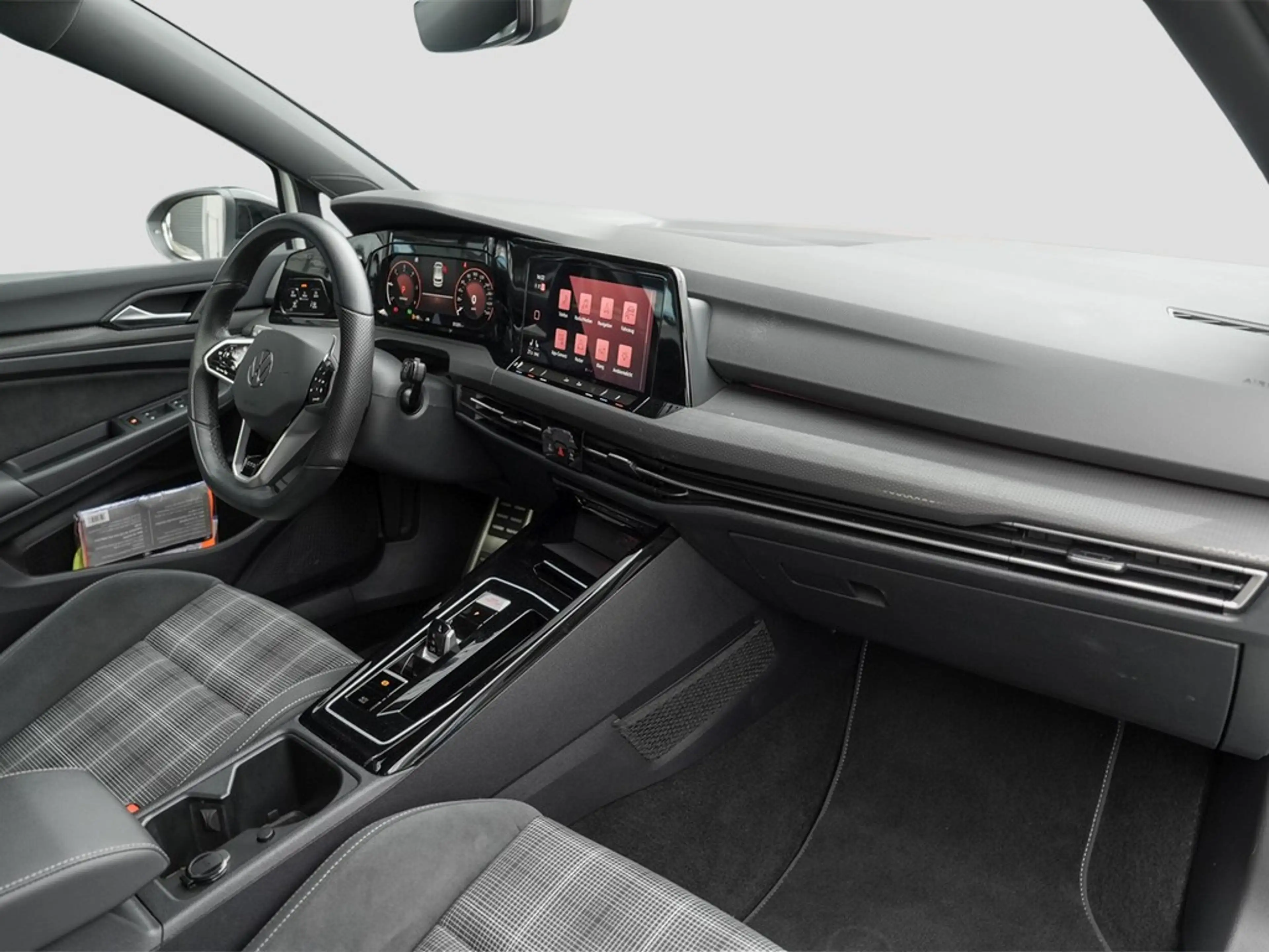 Volkswagen Golf GTD 2.0 TDI DSG AHK/Pano/RFK — photo 8