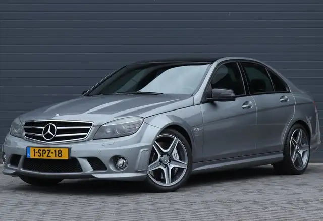 Mercedes-Benz C 63 AMG c63 Preformance