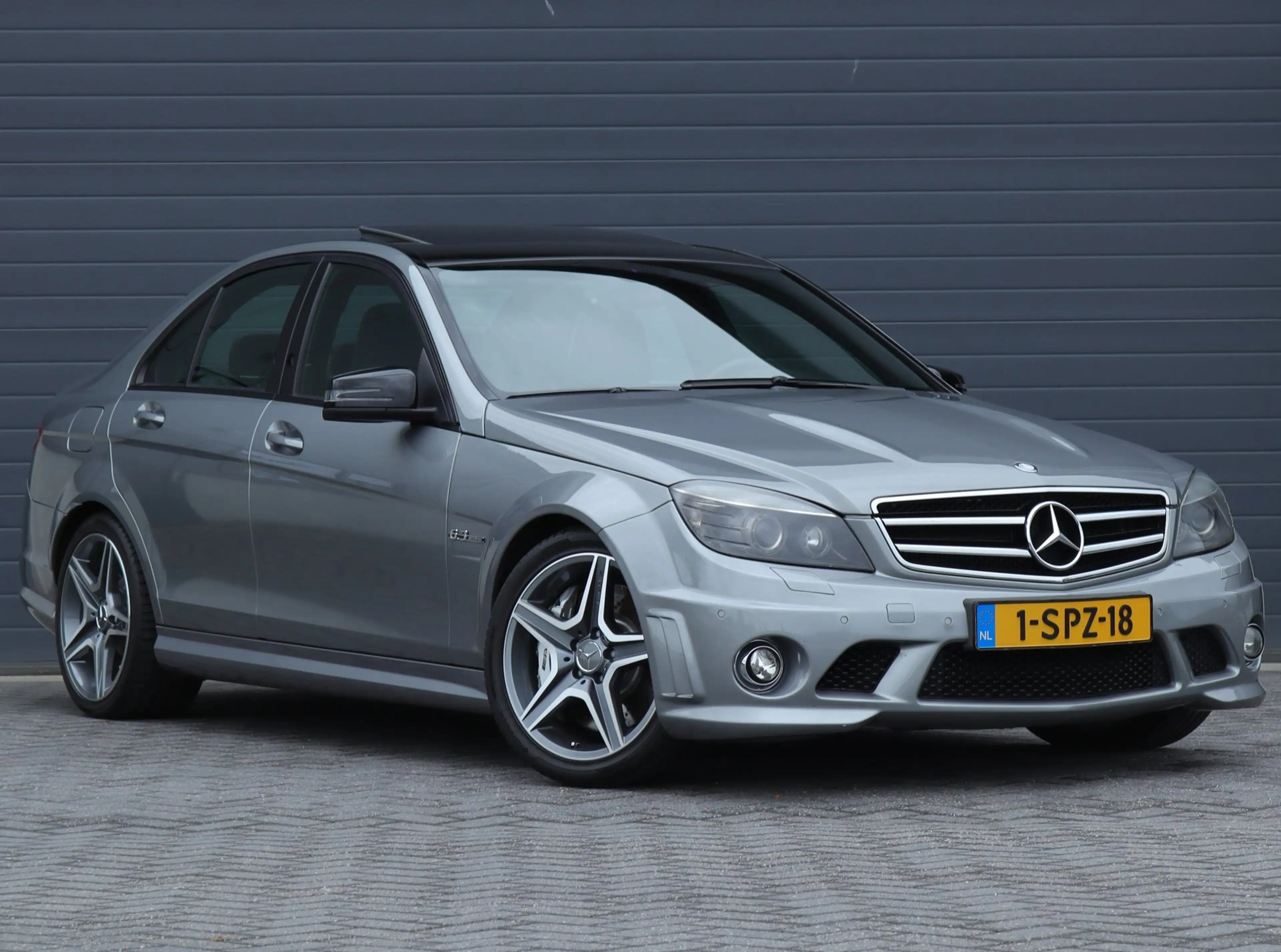 Mercedes-Benz C 63 AMG c63 Preformance — photo 4