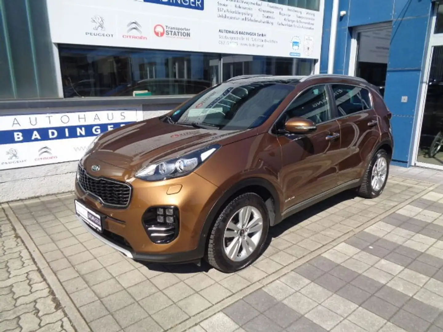 Kia Sportage GT Line 4WD Automatik  2,0 CRDI Diesel Braun - 2
