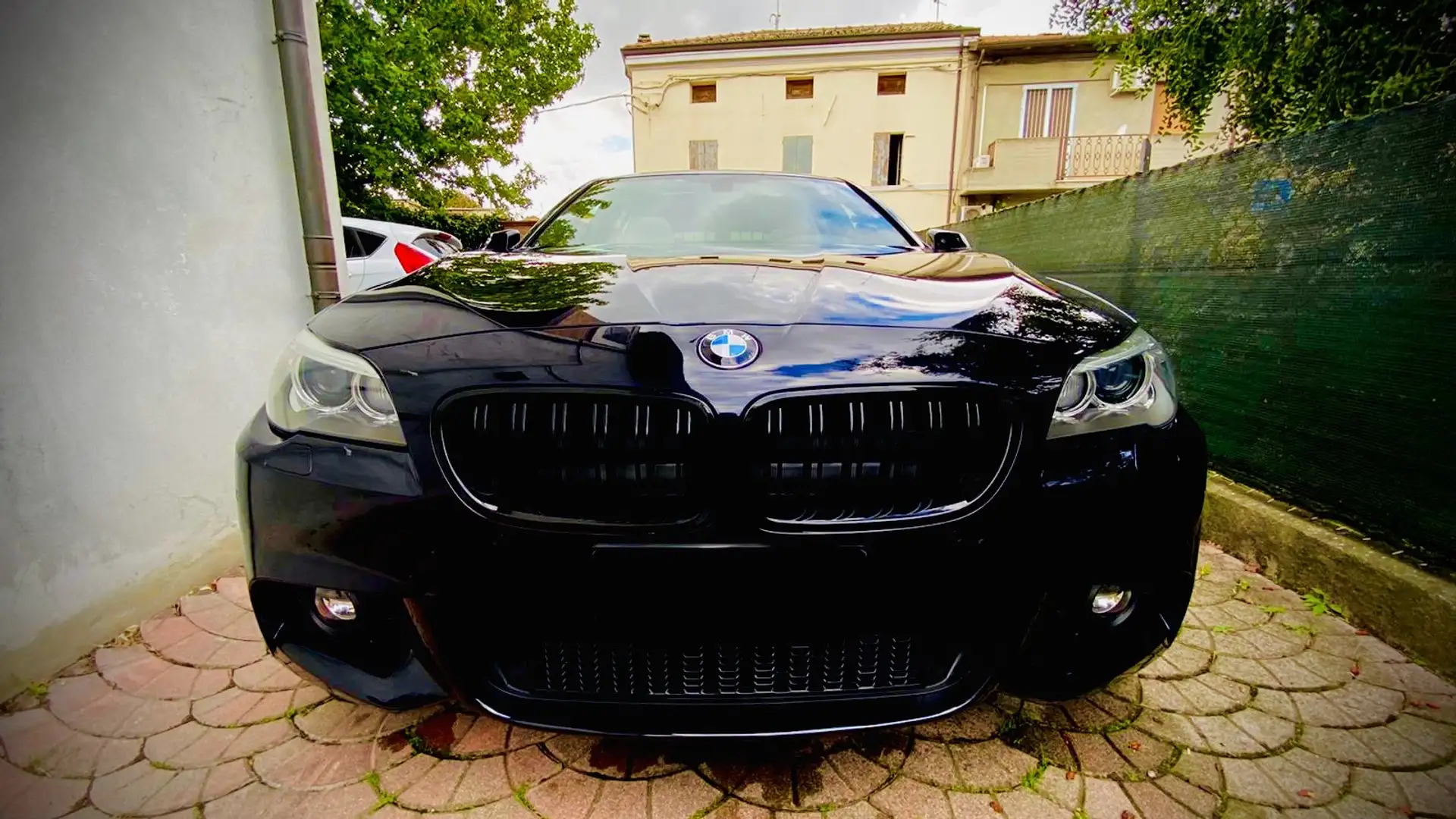 BMW 530 530d Touring xdrive Msport auto - 1