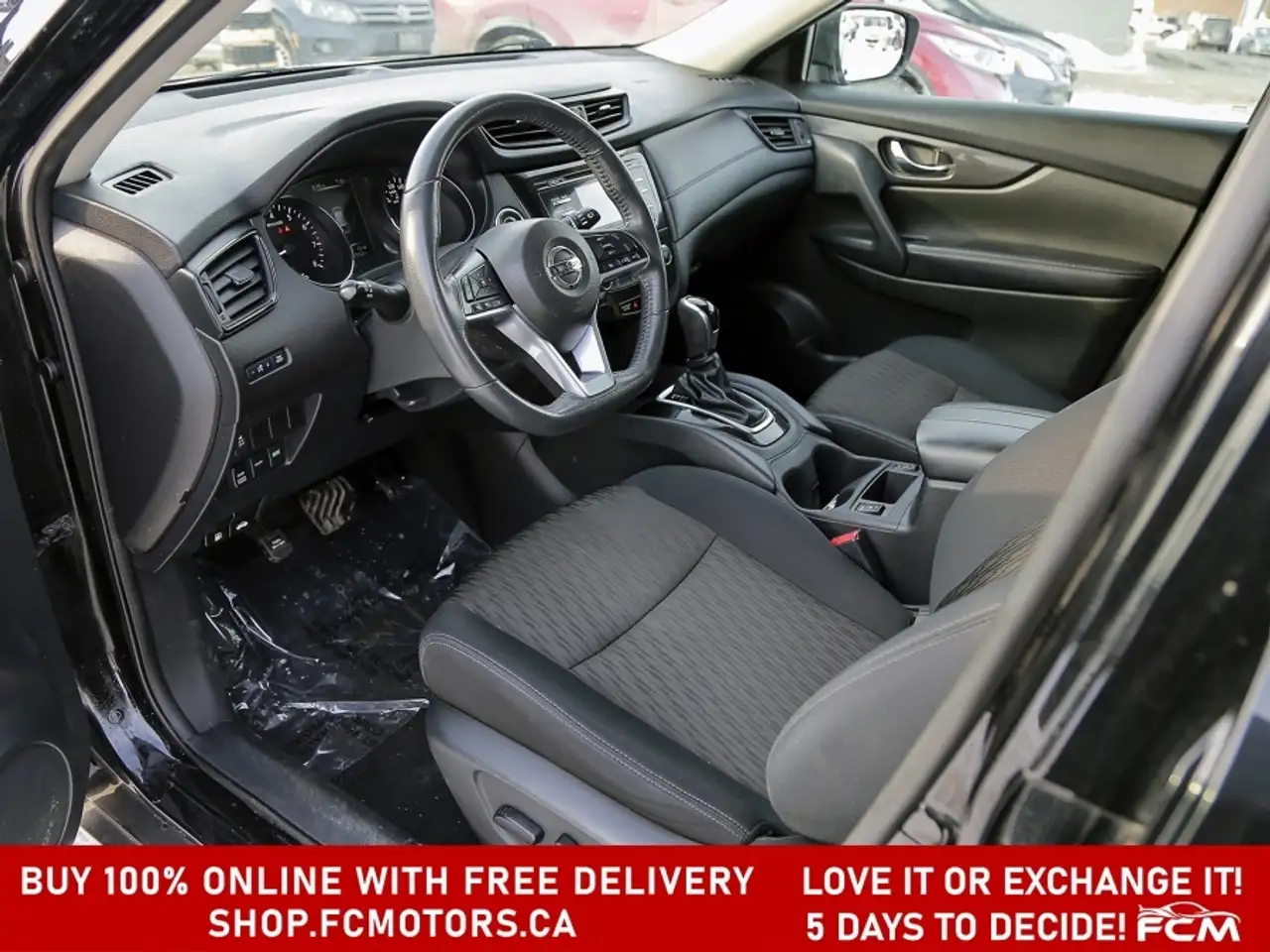 Nissan Rogue снимка Nissan Rogue