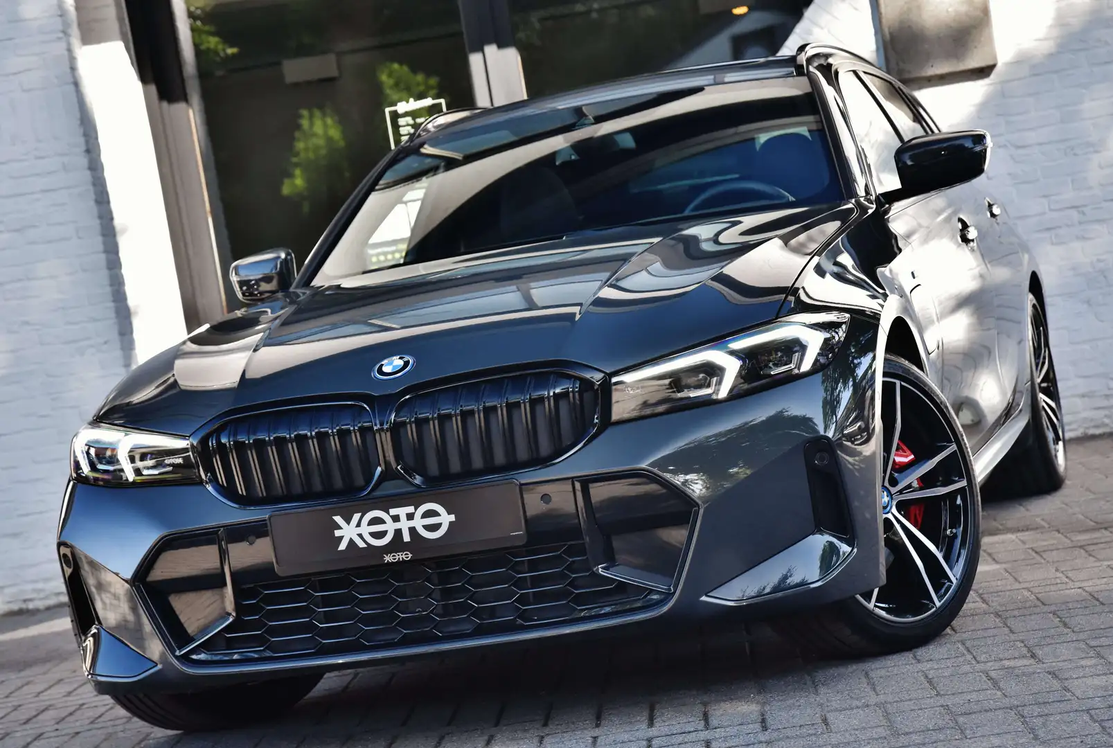 BMW 330 E PHEV TOURING M SPORT PRO ***NP:€75.044,-*** Gris - 1